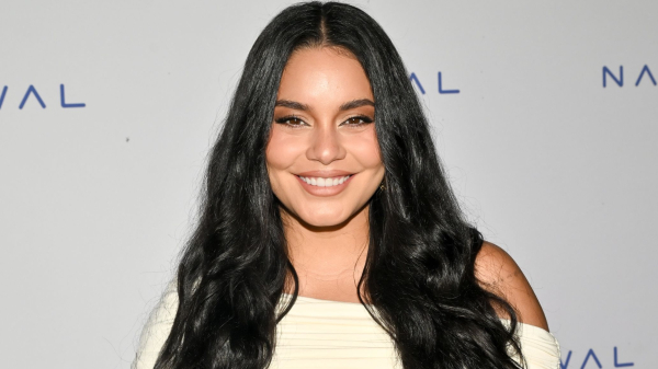 This Is Exactly the Witchy Nail Art Inspo We’d Expect From Vanessa Hudgens